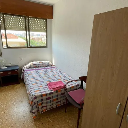 Flat Friend Group Or Family Near Center Blasco Ibanez Valencia